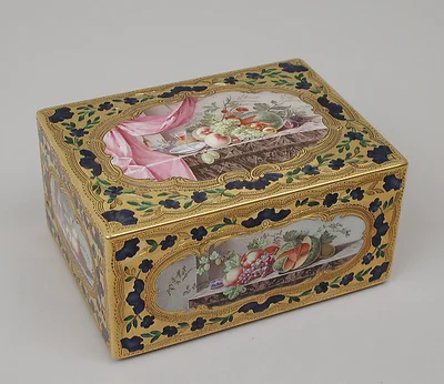 Snuffbox by Jean Formey
